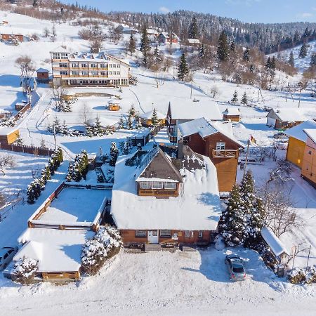 Smerichka Hotel Slavske Exterior photo