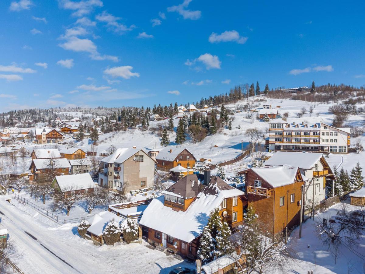 Smerichka Hotel Slavske Exterior photo