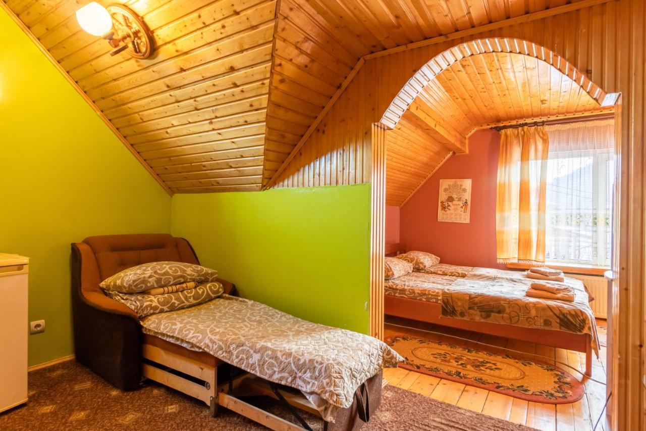 Smerichka Hotel Slavske Exterior photo